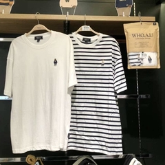 WHOAU T-SHIRT (SET GỒM 2 ÁO - Trắng và sọc Đen Black)