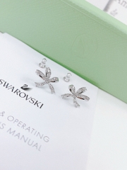 SWAROVSKI Volta stud earrings  (Bow, Small, White, Rhodium plated) - Khuyên tai hình nơ trắng - JEWERY