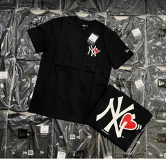 ÁO NEW ERA VALENTINE COUPLE HEART NEYYAN T-SHIRT BLACK