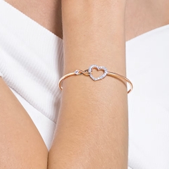 SWAROVSKI Hyperbola bangle (Infinity and heart, White, Mixed metal finish) - Vòng, lắc tay hình tim vô cực vĩnh cửu - JEWELRY BRACELET