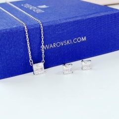 SWAROVSKI Attract necklace (Square cut, White, Rhodium plated) - Dây cổ, dây chuyền pha lê vuông trắng - JEWELRY NECKLACE