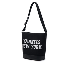 Túi MLB Varsity jacquard bucket bag New York Yankees