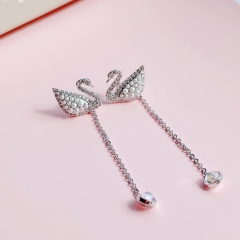 SWAROVSKI Iconic Swan Pierced Earrings  (White, Rhodium Plating) - Khuyên tai thiên nga pha lê, ngọc trai trắng - JEWELRY