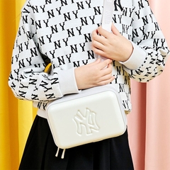Túi MLB Slugger Cross Bag New York Yankees White Trắng