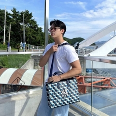 MLB CUBE MONOGRAM MEDIUM TOTE CROSSBODY BAG NY NEW YORK - Túi đeo chéo, quai xách, màu xanh