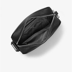 Túi MK Michael Kors Cooper Logo Jacquard Flight Bag Black - Túi đeo chéo nam/nữ màu xám đen