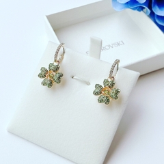 SWAROVSKI Idyllia drop earrings (Clover, Green, Gold-tone plated) - Khuyên tai lá, pha lê xanh - JEWELRY