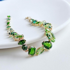 SWAROVSKI Gema bracelet (Mixed cuts, Green, Gold-tone plated) - Vòng/lắc tay SWAROVSKI - JEWELRY