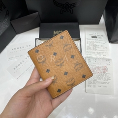 MCM BIFOLD CARD WALLET (BROWN)