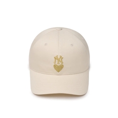 Mũ MLB Heart Structure Ball Cap New York Yankees Ivory