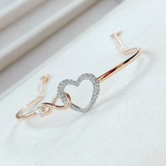 SWAROVSKI Hyperbola bangle (Infinity and heart, White, Mixed metal finish) - Vòng, lắc tay hình tim vô cực vĩnh cửu - JEWELRY BRACELET