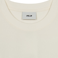 MLB New Year Snake Cartoon Graphic Overfit Short Sleeve T-Shirt New York Yankees Cream - Áo thun cổ tròn tay lỡ màu trắng kem