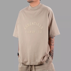 Áo Fear of God FOG Essentials Tee Dusty Beige - Áo thun cổ tròn tay lỡ màu be, chữ vòng cung