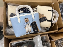 WHOAU BEAR CANVAS TOTE BAG BLUE - Túi xách có quai, đeo chéo, hình gấu, màu xanh biển