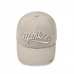 MLB Varsity Vintage Cultive Damage Unstructured Ball Cap NY Newyork Yankees - Mũ lưỡi trai, nón kết màu be