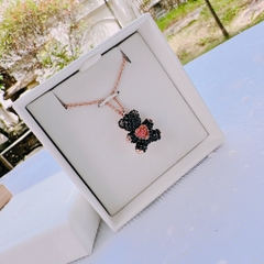 SWAROVSKI Teddy pendant (Bear, Black, Rose gold-tone plated) - Dây cổ, dây chuyền gấu đen, pha lê hồng chuyển động