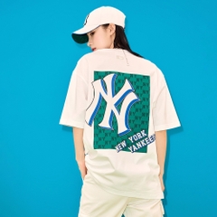 Áo phông MLB Overfit Monotive New York Yankees 3ATSM3033-50WHS trắng