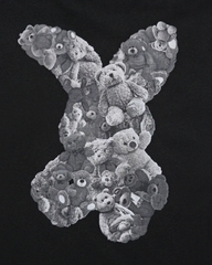 ÁO ADLV BEAR DOLL FUZZY RABBIT T-SHIRT BLACK - ÁO THUN CỔ TRÒN TAY LỠ, HÌNH THỎ, MÀU ĐEN