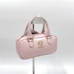 MLB Dia Monogram Hand & Cross Bag New York Yankees Cream/Blue/Pink - Túi xách, đeo chéo màu kem/xanh/hồng