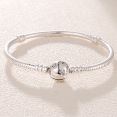 PANDORA Disney, Moments Sparkling Snake Chain Bracelet (Mickey Mouse Clasp, Silver Strerling, Clear Zirconia) - Vòng/lắc tay bạc 925, khoá tròn chuột Mickey, dáng mềm