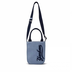 Túi MLB Varsity Cursive Denim Mini Cross Bag Yankees Blue - Túi đeo chéo màu xanh, có quai xách