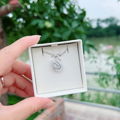 SWAROVSKI Swan pendant (Mixed cuts, WHITE/BLUE/PINK/RED) - Dây cổ, chuyền, đính đá pha lê trắng/xanh/hồng/đỏ, thiên nga - JEWELRY NECKLACE