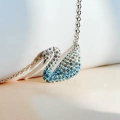 SWAROVSKI Iconic Swan pendant (Swan, Blue, Rhodium plated) - Dây cổ, dây chuyền thiên nga xanh chuyển màu ombre - SWAROVSKI - JEWELRY NECKLACE