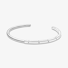 Pandora Signature I-D bangle (Silver Sterling) - Vòng/lắc tay bạc 925, dáng cứng - JEWELRY