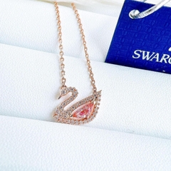 SWAROVSKI Dazzling Swan necklace (Swan, Pink, Rose gold-tone plated) - Dây cổ, dây chuyền SWAROVSKI - JEWELRY NECKLACE