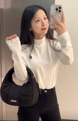 TÚI WHOAU PADDED HOBO BLACK BAG - TÚI XÁCH PHAO MÀU ĐEN