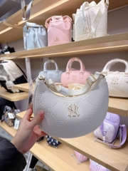 MLB Dia Monogram New Emboss Crescent Crossbody / Shoulder Bag New York Yankees Cream/Grey - Túi xách, đeo chéo màu kem/xám bóng