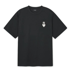 Áo MLB Logo New York Yankees Heart T-SHIRT BLACK - ÁO PHÔNG TIM ĐEN