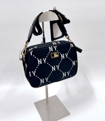 TÚI MLB MONOGRAM CROSS BAG BROWN/PINK/BLACK/LAVENDER - TÚI ĐEO CHÉO DÁNG VUÔNG MÀU NÂU/HỒNG/ĐEN/TÍM