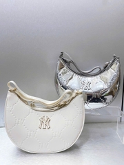 MLB Dia Monogram New Emboss Crescent Crossbody / Shoulder Bag New York Yankees Cream/Grey - Túi xách, đeo chéo màu kem/xám bóng