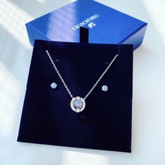 SWAROVSKI Una set (Round cut, Blue, Rhodium plated) - EARRINGS & NECKLACE - Khuyên tai + dây cổ, pha lê xanh chuyển động - JEWELRY