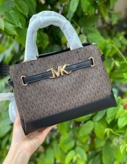 Túi MK Michael Kors Reed Small Pebbled Leather Belted Satchel Two-Tone Brown Bag - Túi xách, túi đeo chéo màu nâu