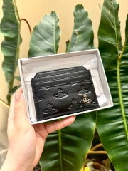 CHÍNH HÃNG - VIVIENNE WESTWOOD EMBOSSED SATURN CARD HOLDER BLACK - Ví đựng thẻ, màu đen