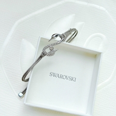 SWAROVSKI Crystal Power Collection Hook Bracelet, Gray, Rhodium - Vòng/lắc tay pha lê trắng, dây dù thắt màu xám - JEWELRY