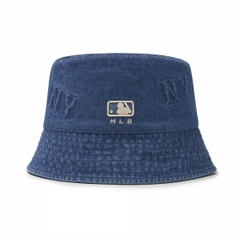 Mũ MLB Classic Monogram Random Tonal Tone Emboss Denim Bucket Hat Drop Fit New York Yankees Blue - Mũ vành tròn màu xanh