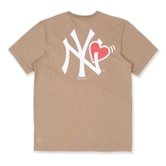 ÁO NEW ERA VALENTINE COUPLE HEART NEYYAN T-SHIRT BLACK