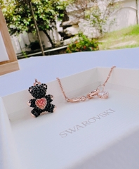 SWAROVSKI Teddy pendant (Bear, Black, Rose gold-tone plated) - Dây cổ, dây chuyền gấu đen, pha lê hồng chuyển động