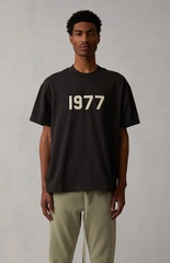Áo Fear Of God Essentials 1977 Iron Tee - Áo thun cổ tròn tay lỡ màu đen