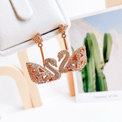 SWAROVSKI Facet Swan Pierced earrings (Swan, White, Rose-gold tone plated) - Khuyên tai thiên nga - JEWELRY