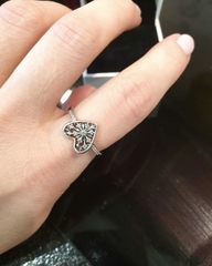 PANDORA Heart of Winter Ring (Silver Sterling, Clear Zirconia) - Nhẫn hình trái tim hoa tuyết, bạc 925, đá CZ trắng trong suốt - RINGS JEWELRY