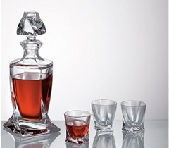 Bộ bình rượu 500ml và 6 cốc pha lê Bohemia Quadro 55ml