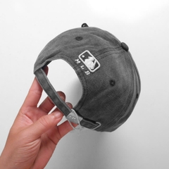 CAP MLB JEWELRY GREY