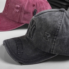 CAP MLB EMBOSSED PINK