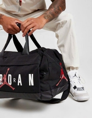TÚI TRỐNG NIKE JORDAN ĐEN