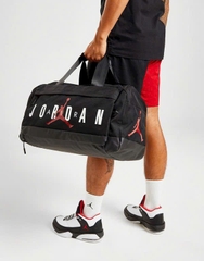 TÚI TRỐNG NIKE JORDAN ĐEN