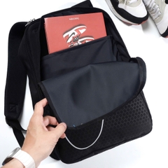 NIKE MEGA LOGO